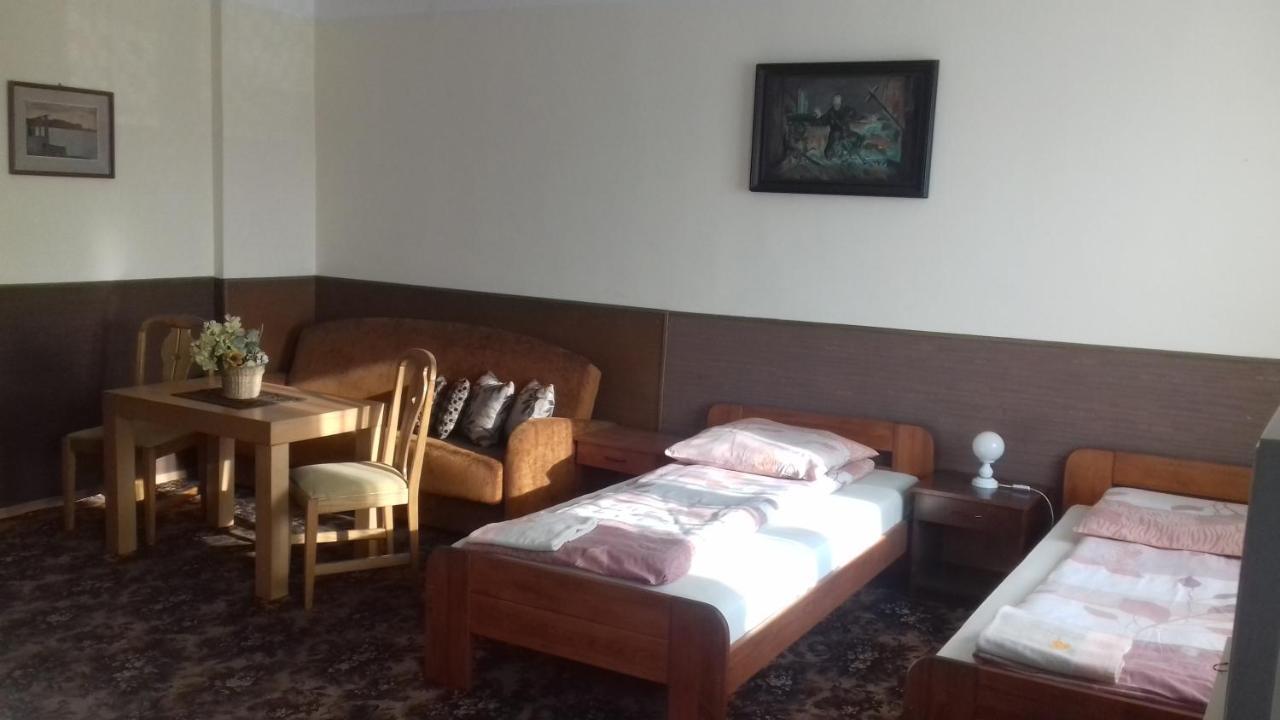 Hostel Jax Stary Toruń 外观 照片